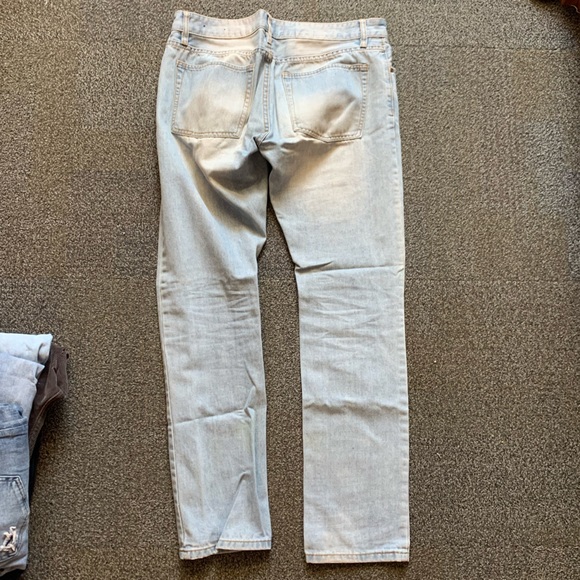 Ripped jeans - Picture 4 of 4